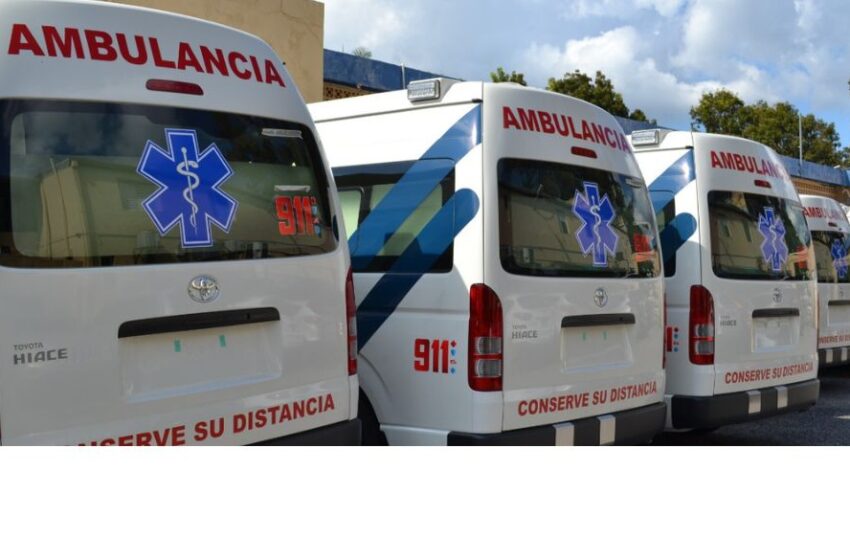  OPS entrega ambulancias al SNS 
