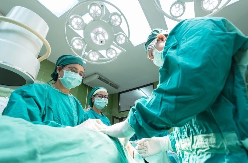  Hospital Ney Arias Lora realiza operativo quirúrgico