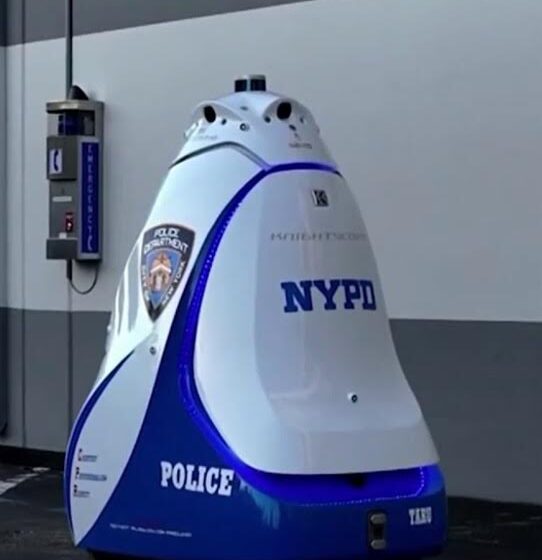  Un robot policial patrullará la estación de metro de Times Square-NY