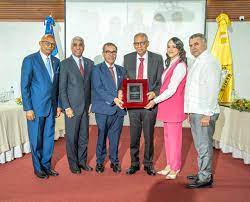  CMD reconoce al doctor Rafael Sánchez Español como “Maestro de la Medicina Dominicana”