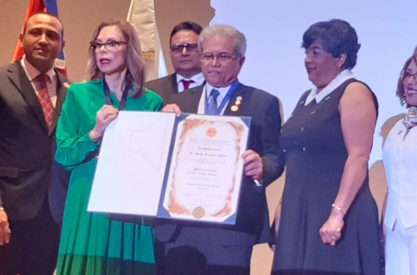  Sociedad de Pediatría  exalta  al  doctor Waldo Ariel Suero  como pediatra emérito