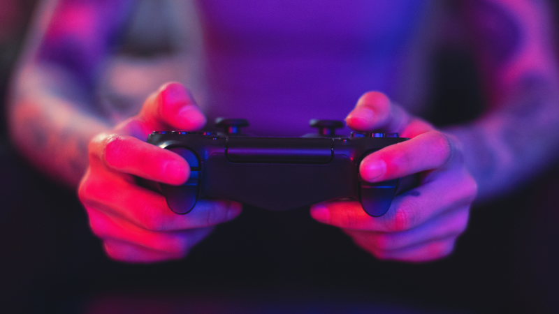  Día del Gamer: dos horas semanales de videojuegos benefician, nueve perjudican la salud