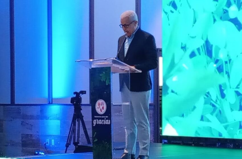  Sociedad de Medicina Interna celebra logros con encuentro de agradecimiento