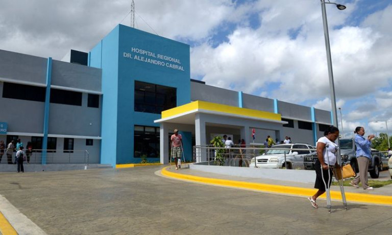  En estado crítico una de las personas lesionadas en accidente de Azua y 10 estables