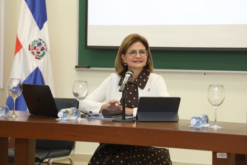 Raquel Peña regresa a la docencia