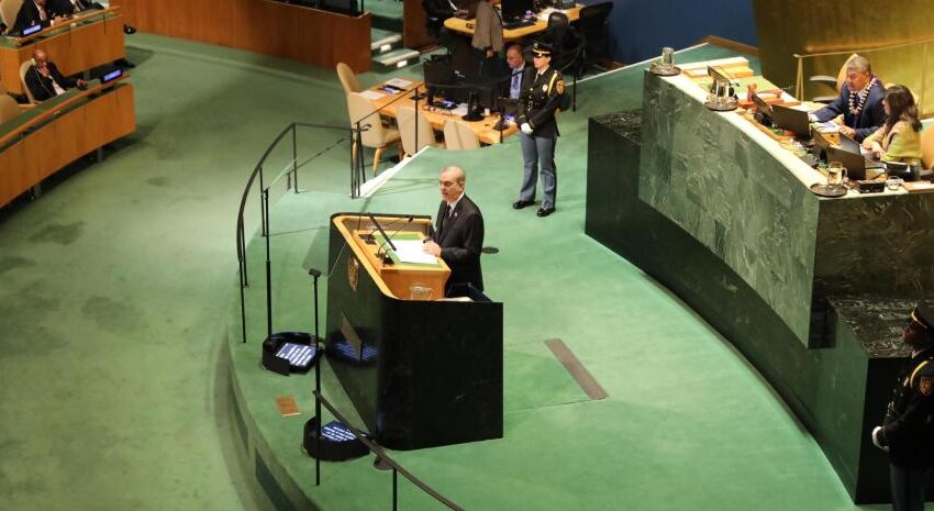  Abinader en la ONU: El 12% de atenciones en salud en RD son a haitianos y hay 147,000 niños en escuelas