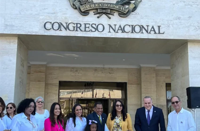  Depositan anteproyecto de ley que busca transformar la atención a pacientes con enfermedades raras