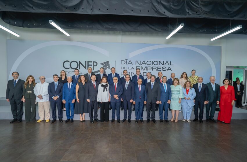  Raquel Peña celebra junto al CONEP 62 años de aporte al desarrollo nacional