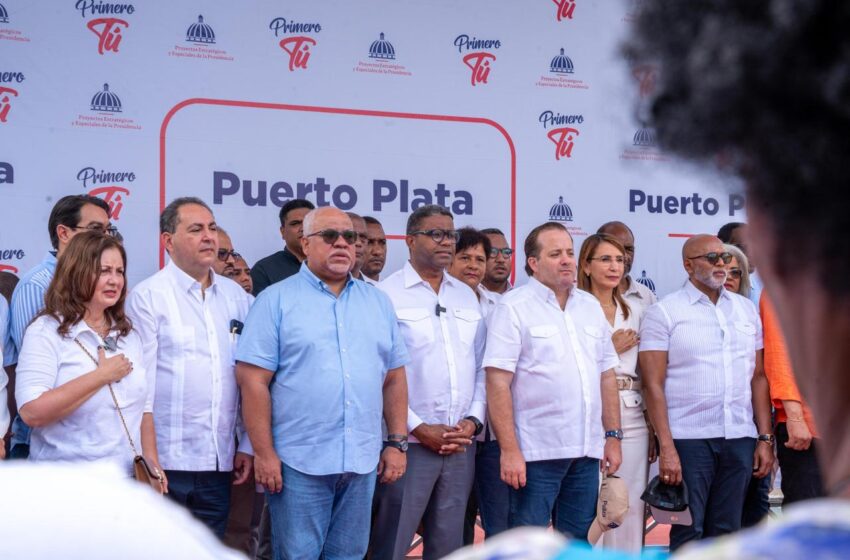  Paliza, Mario Lama y Robert Polanco refuerzan presencia del Gobierno con masiva jornada “Primero Tú” en Sosúa