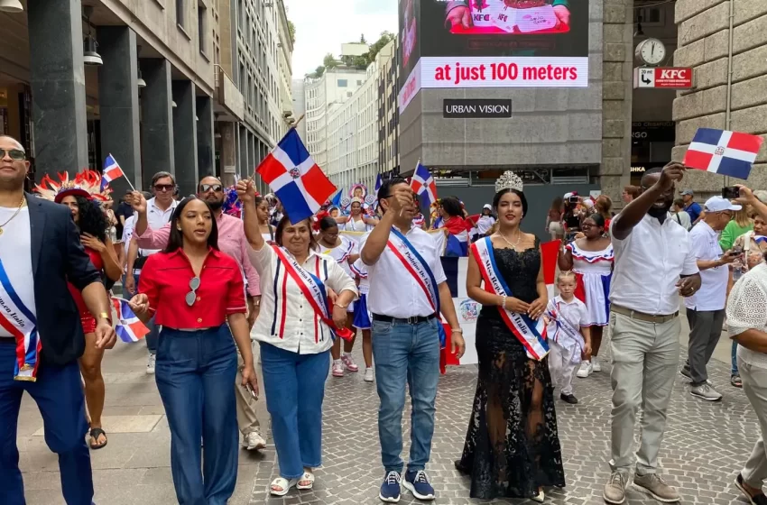  Criollos celebran la Parada Dominicana en Milano, Italia