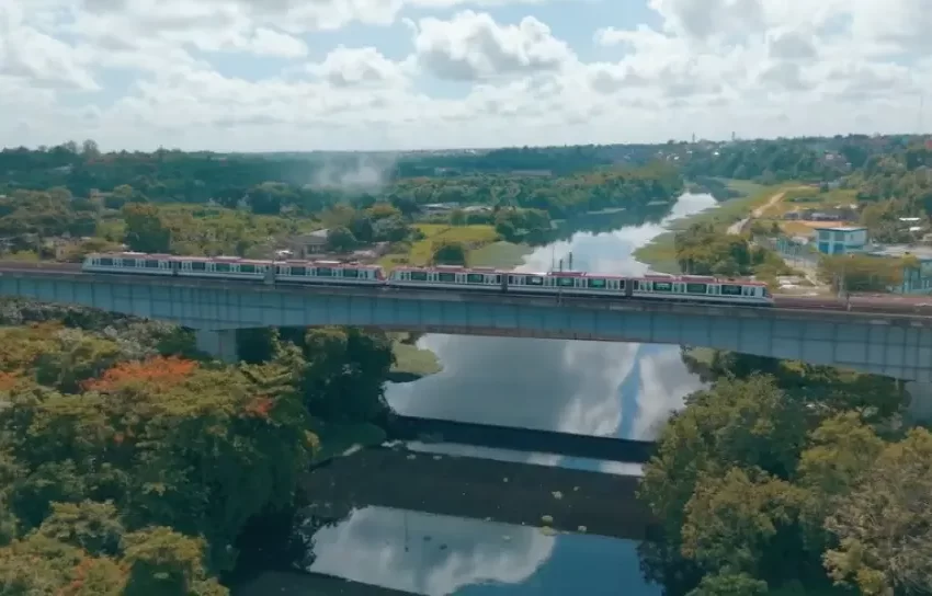  Metro de Santo Domingo prueba trenes de seis vagones en Villa Mella