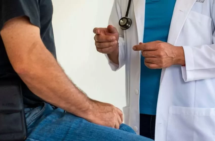  Urólogo sostiene que el cáncer de próstata afecta a 4 de cada 10 hombres y suele detectarse tarde