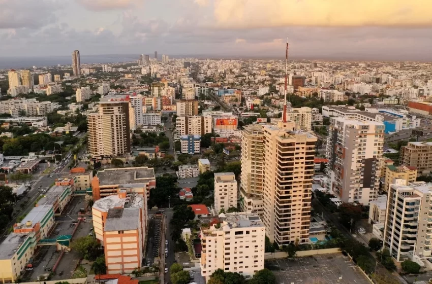  Economía dominicana se afianza en las agencias calificadoras de riesgos