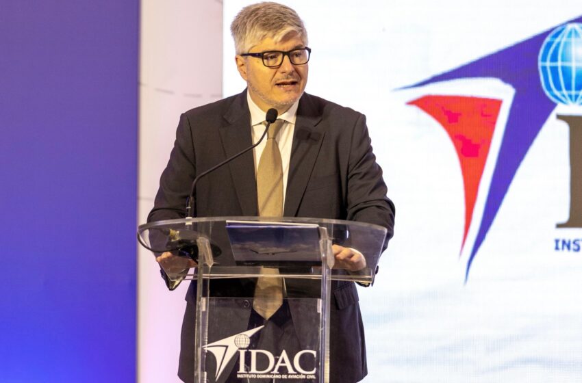  Secretario general OACI reconoce labor del IDAC y crecimiento transporte aéreo en RD