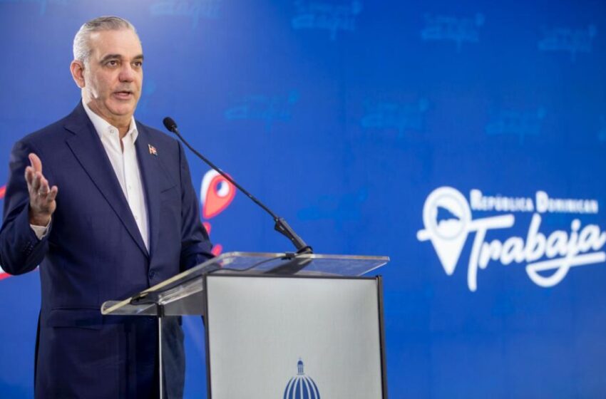  Presidente Abinader lanza programa “RD-Trabaja” con más de 7,000 vacantes disponibles de empleos formales