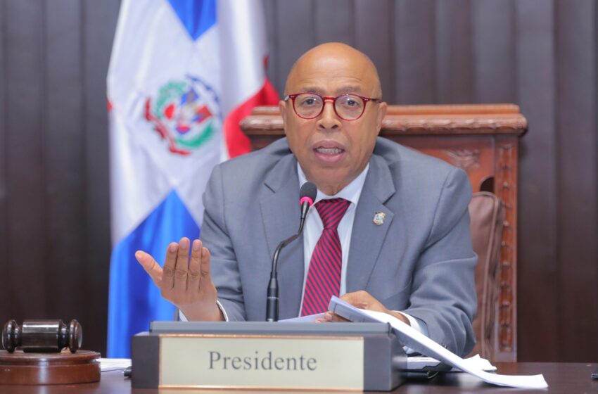  Alfredo Pacheco informa ausencia en la Cámara de Diputados se debe a situaciones de salud