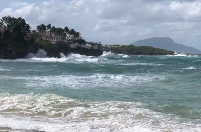  COE advierte sobre oleaje peligroso por la tormenta Jerry