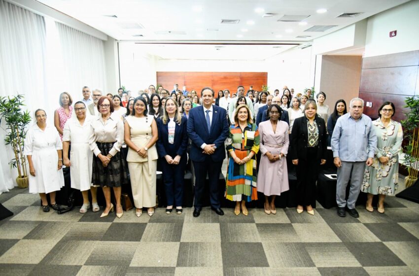  Víctor Atallah destaca esfuerzos del Gobierno para elevar la esperanza de vida de los adultos mayores