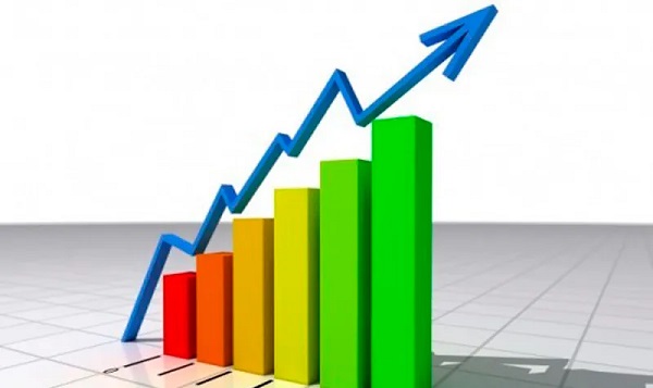  Economía RD creció pero menos que en el período enero-julio