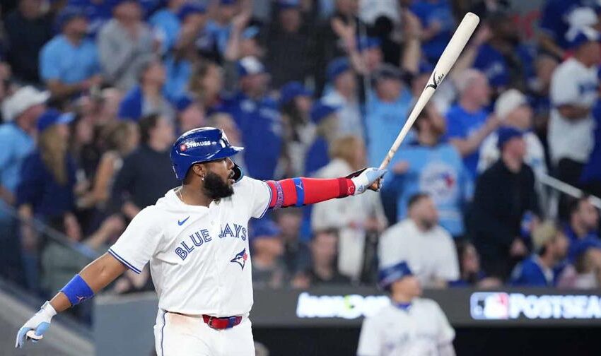 Vladimir Guerrero Jr. lleva a los Azulejos al séptimo juego