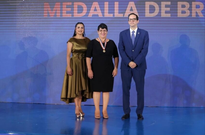  INFOTEP recibe medalla de bronce en el Premio Nacional a la Calidad del Sector Público