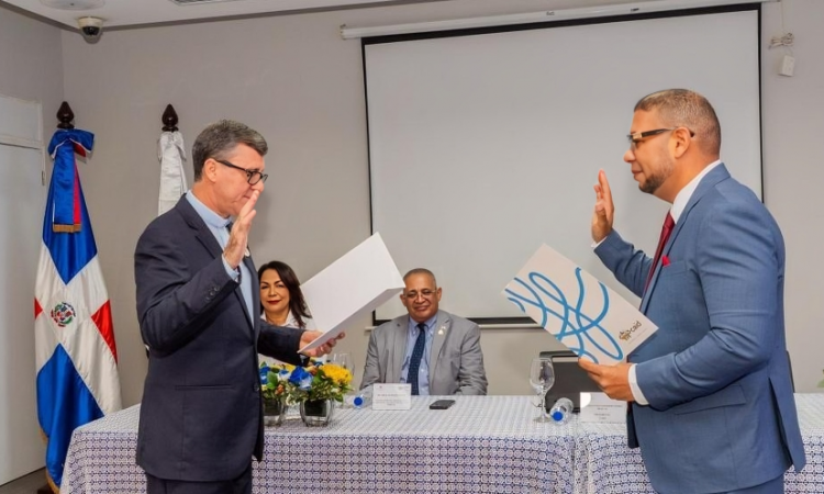  Doctor José Fernando Benoit Peña es designado como nuevo Director Nacional del CAID