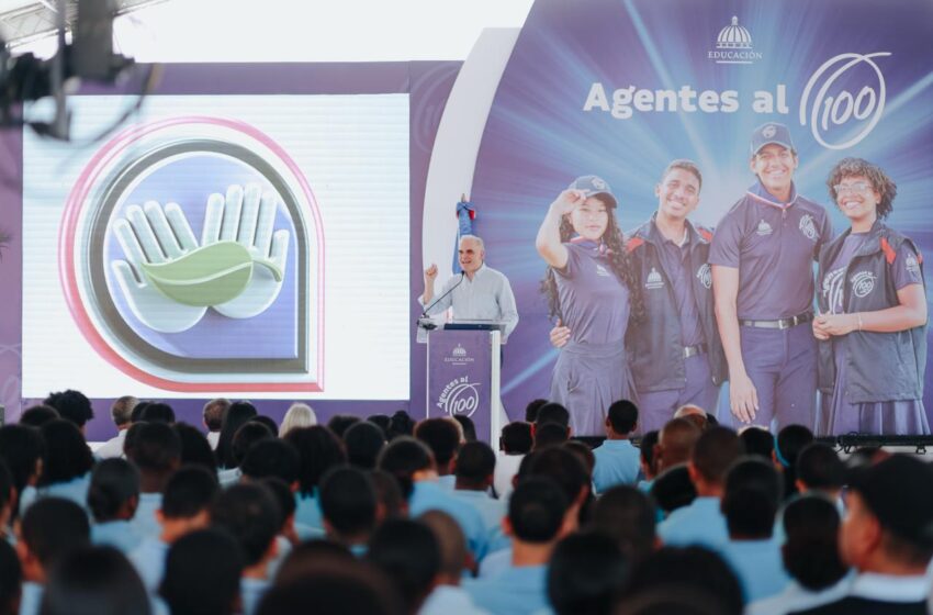  Ministerio de Educación lanza el voluntariado Agentes al 100 para impulsar la formación en valores y liderazgo estudiantil