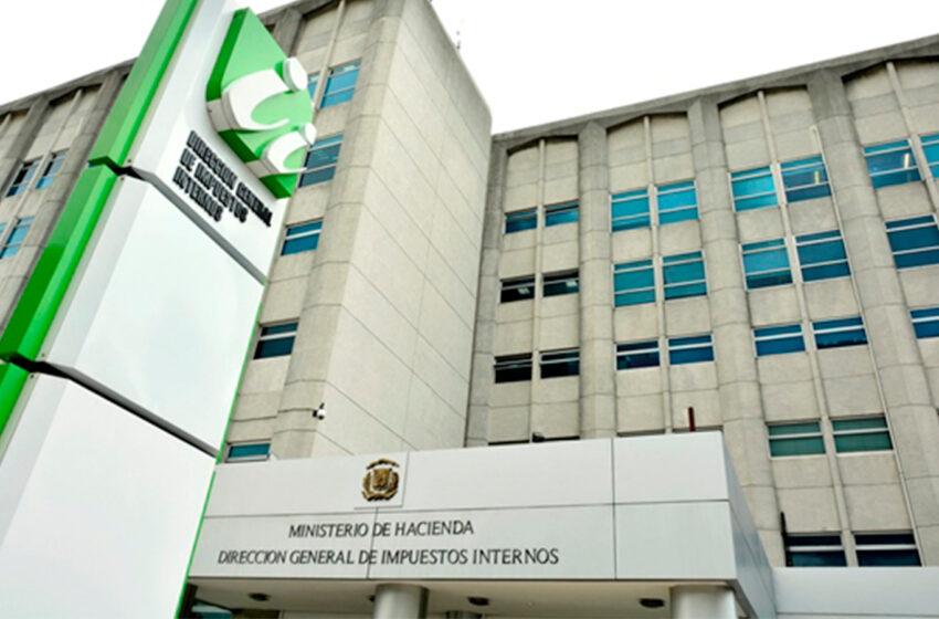  DGII recaudó más RD$832,000 millones en primeros 11 meses