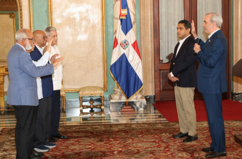  Abinader designa Comisión de Veeduría de obras deportivas