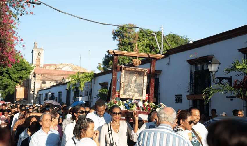  El Ministerio de Trabajo recuerda que el Día de Nuestra Señora de la Altagracia no se cambia