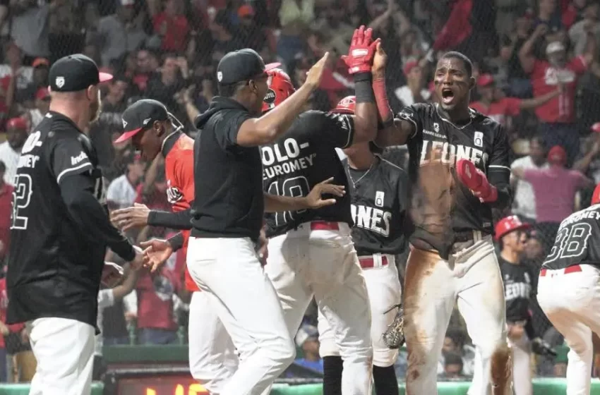  Los Leones inician la final con buen pie ante los Toros