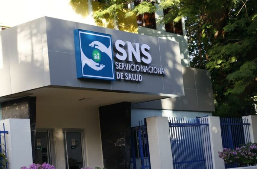  Gobierno completa aumento salarial del 25% a médicos y cumple acuerdo con CMD