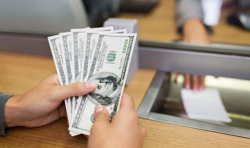  Remesas crecen en RD, pero el dólar débil y el desempleo en EE. UU. asoman riesgos