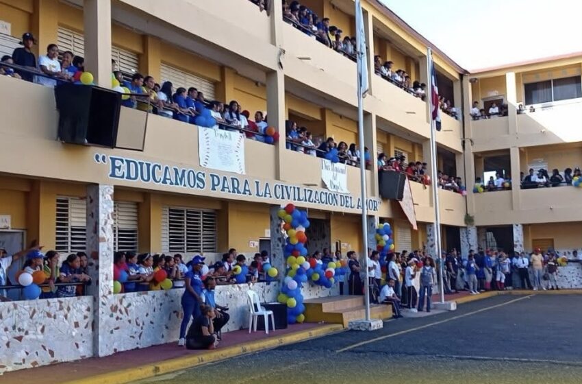  El Gobierno ofrecerá servicios médicos gratuitos en escuelas