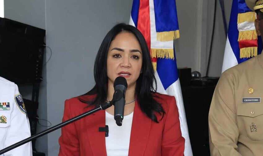  Mujeres podrán denunciar situaciones de riesgo o violencia en tiendas, bancos y farmacias