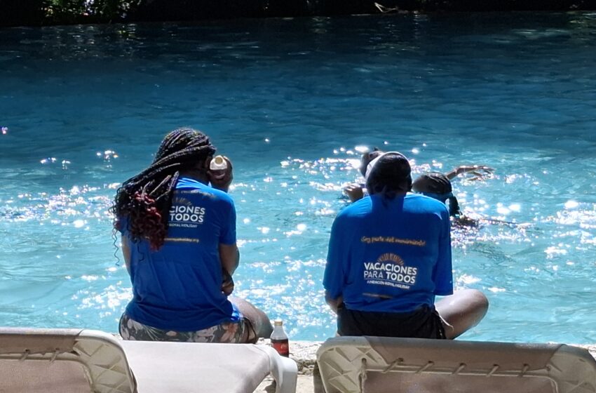  Bávaro Adventure Park y Royal Holiday brindan nuevamente un día de esperanza para niñas y jóvenes