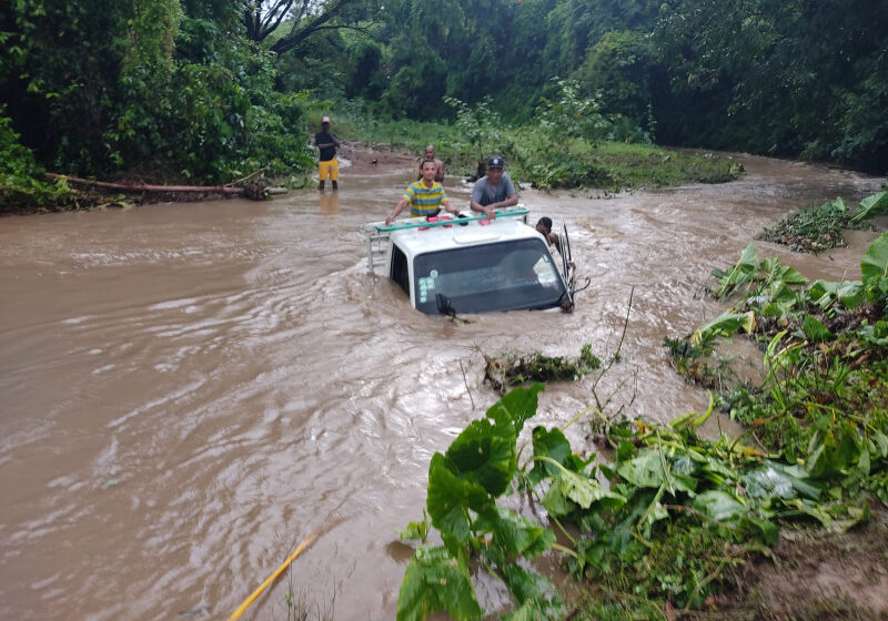  Lluvias causan más estragos en provincias de República Dominicana
