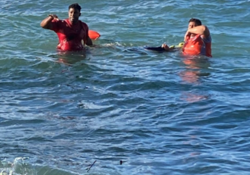  Hallan cadáver de presunto buzo flotando en aguas de Puerto Plata