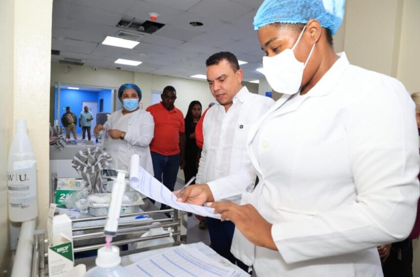  SNS da seguimiento a incidencias en Hospital Vinicio Calventi tras lluvias