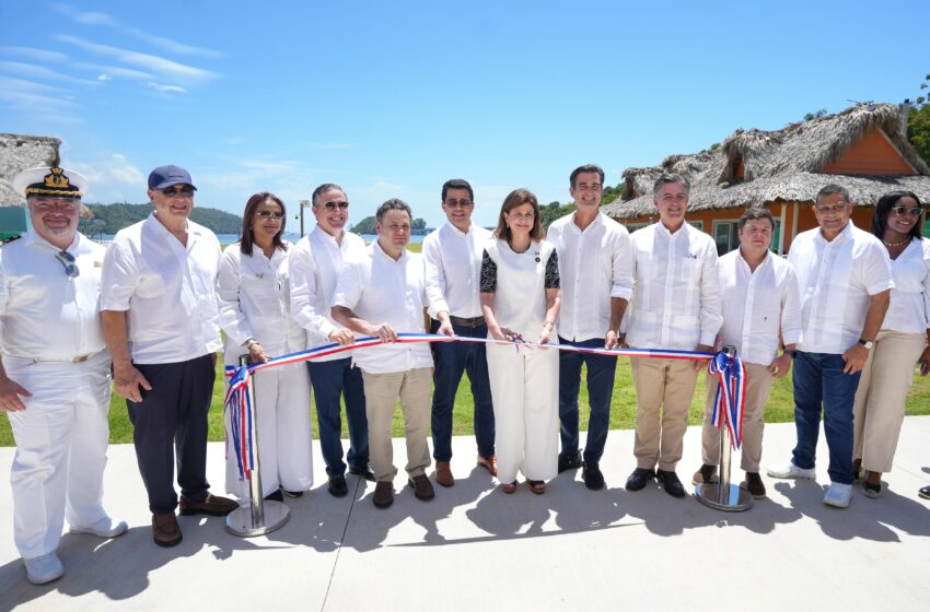  Vicepresidenta Raquel Peña inaugura primera etapa del puerto Samaná Bayport junto a Turismo y Apordom