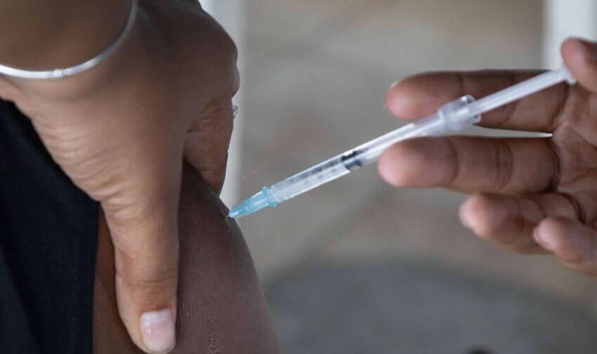  República Dominicana sin vacunas contra COVID-19 pese a surgimiento de nuevas subvariantes