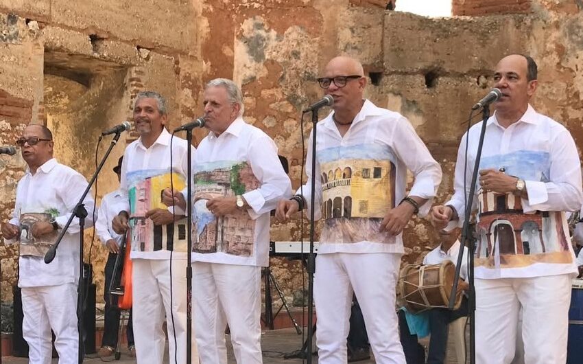  Anuncian actividades gratuitas en SD por el Día de las Madres