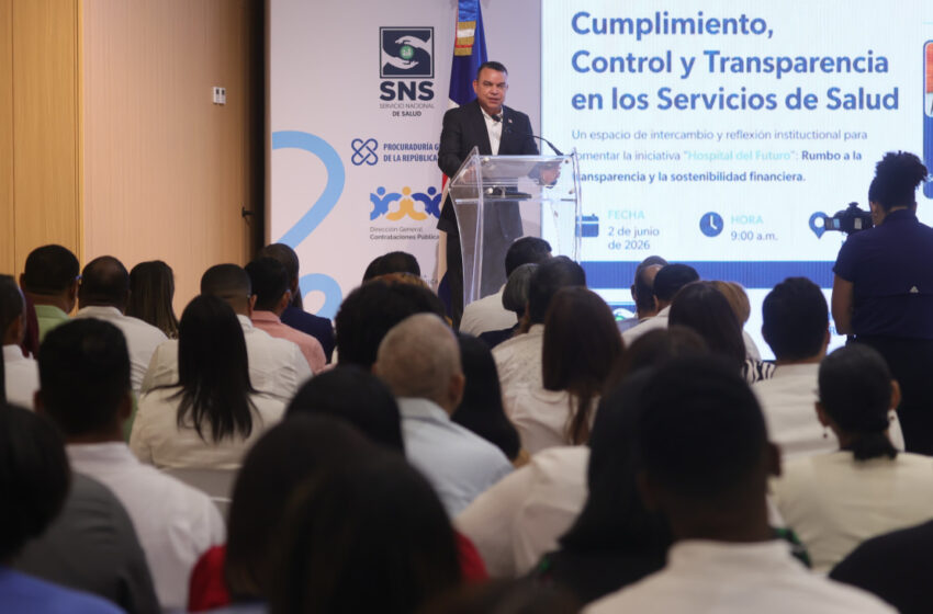  SNS fortalece transparencia y control en hospitales públicos junto con organismos fiscalizadores