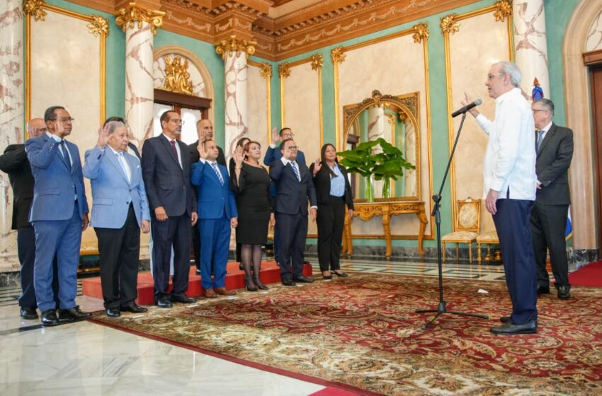 Presidente Abinader juramenta Comité Dominicano de Salud Mental Penitenciaria