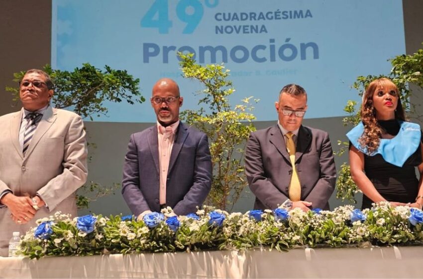  Hospital Salvador B. Gautier gradúa 82 nuevos especialistas en 22 áreas médicas