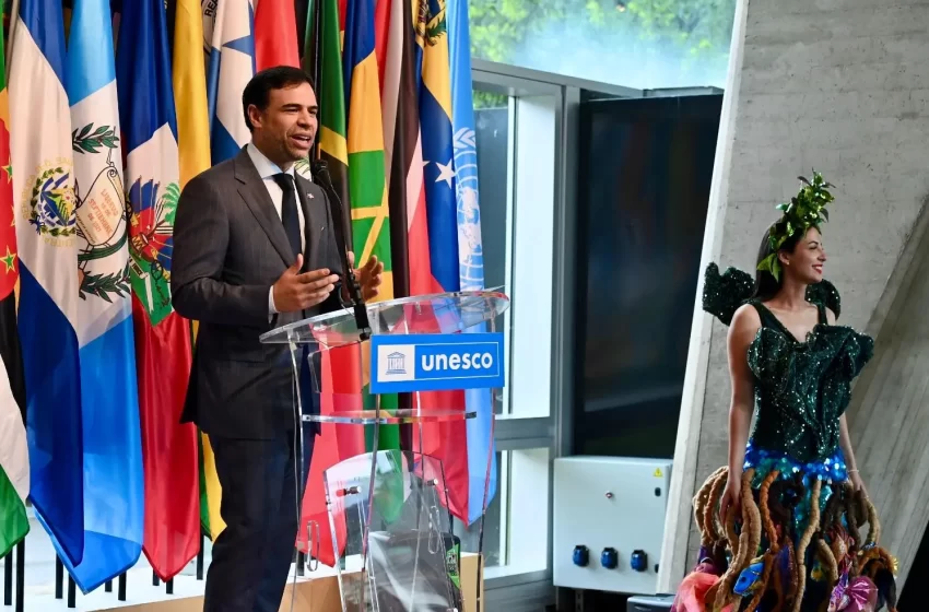 Roberto Ángel Salcedo encabeza la Semana de América Latina y el Caribe en la UNESCO