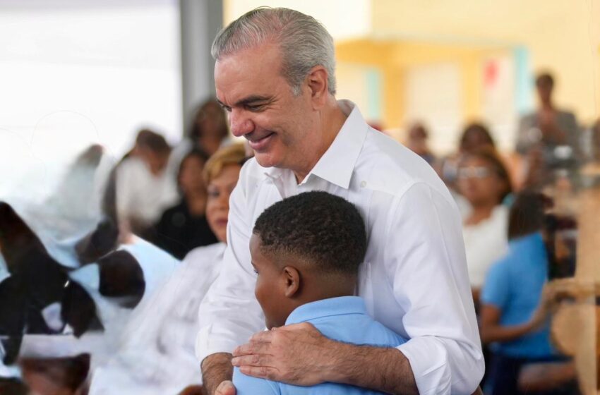  Presidente Abinader inaugurará dos hospitales y dos techados escolares en las provincias de Sánchez Ramírez y Monseñor Nouel