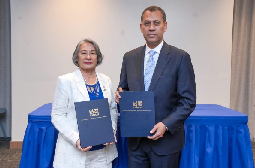  Indotel e Inafocam firman convenio para impulsar la transformación digital y fortalecer formación docente