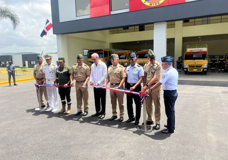  Abinader inaugura sede del Cuerpo Especializado de Mitigación a Emergencias y Desastres