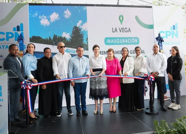  SNS fortalece la atención primaria y anuncia inversión de RD$350 millones en Cotuí; entrega nuevos centros en el Cibao